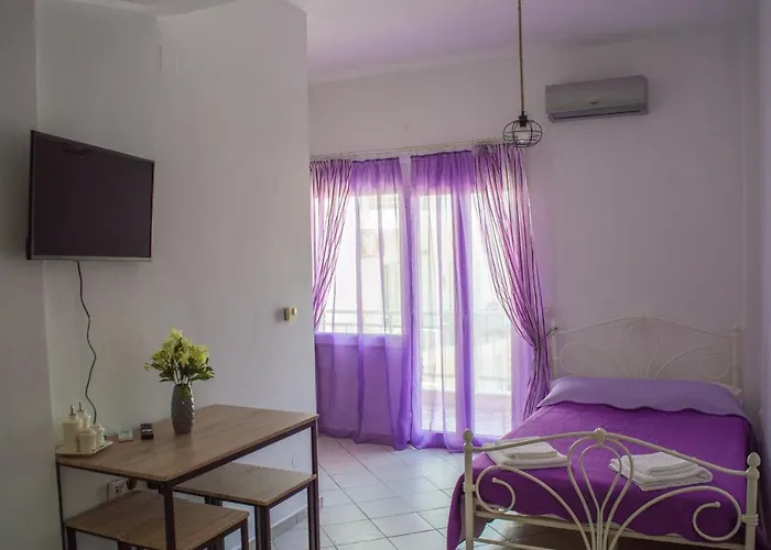 Thero House